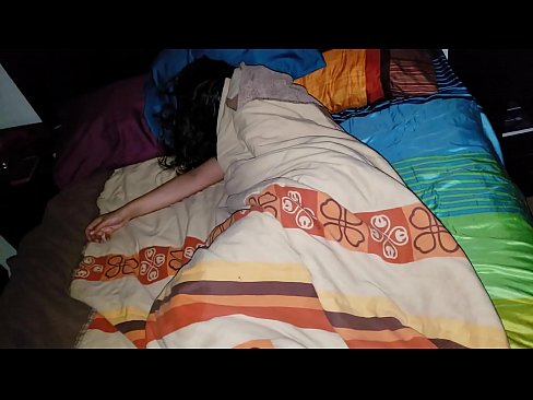 ❤️ Ny zananikely manenjika ny renikeliny tanora rehefa matory izy. ❤❌ Vaovao  amin'ny pôrnôgrafia mg.redpornpictures.ru ❌❤